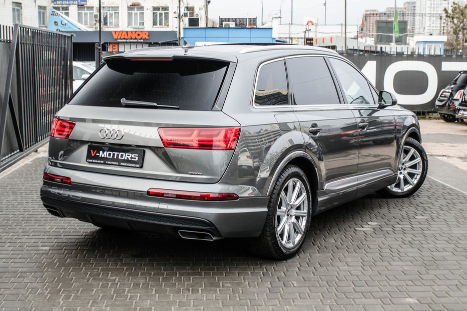 Продам Audi Q7 3.0TDI Exclusive 2016 года в Киеве