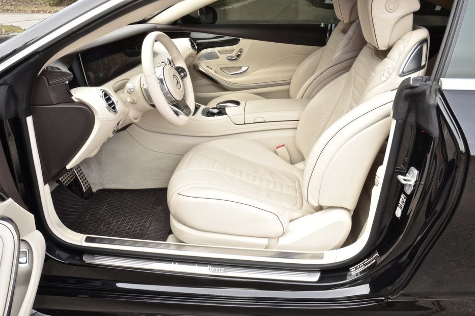 Продам Mercedes-Benz S-Class AMG  4 MATIC 2018 года в Киеве