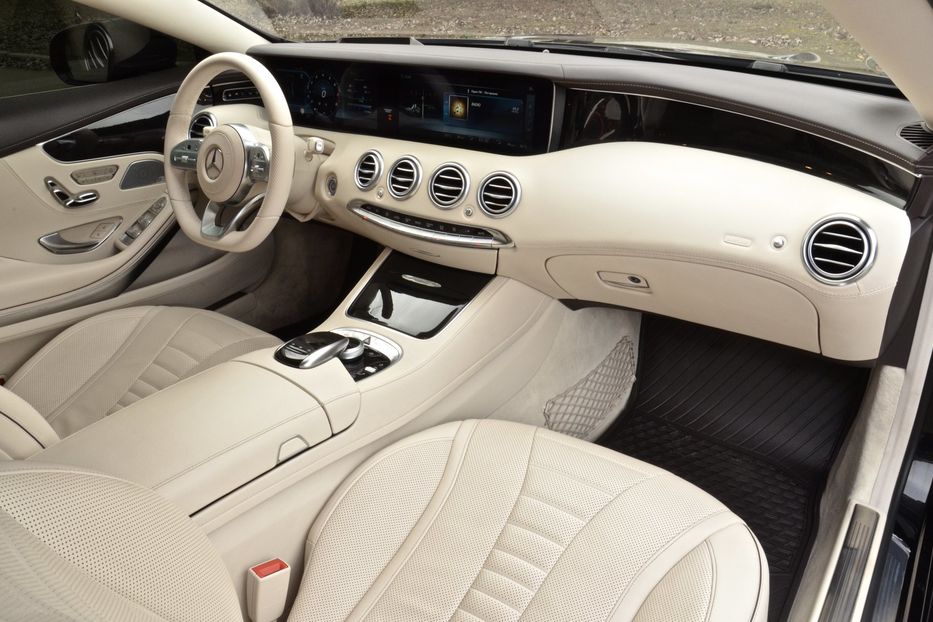 Продам Mercedes-Benz S-Class AMG  4 MATIC 2018 года в Киеве