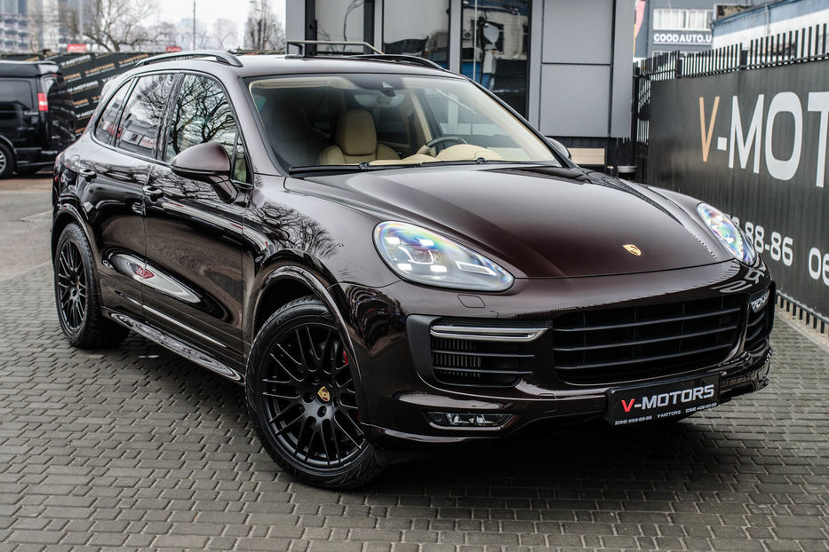 Продам Porsche Cayenne GTS 2015 года в Киеве