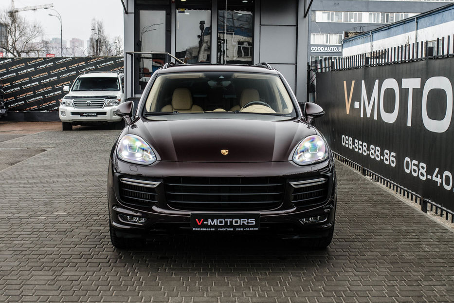 Продам Porsche Cayenne GTS 2015 года в Киеве