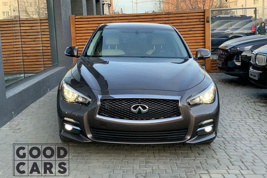 Продам Infiniti Q50 PREMIUM/SPORT 2013 года в Одессе