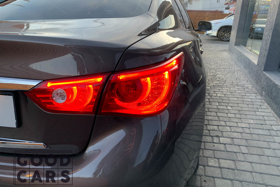 Продам Infiniti Q50 PREMIUM/SPORT 2013 года в Одессе