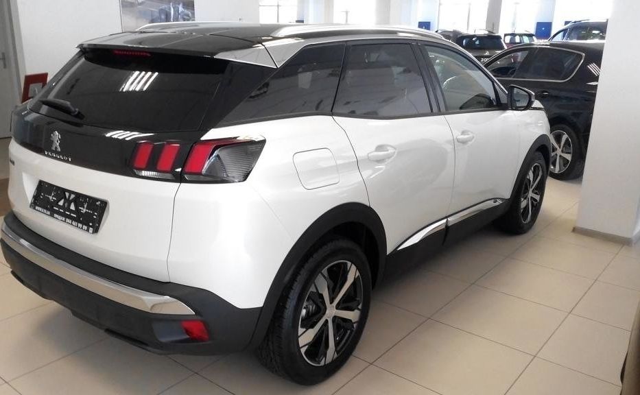 Продам Peugeot 3008 Allure 2020 года в Киеве