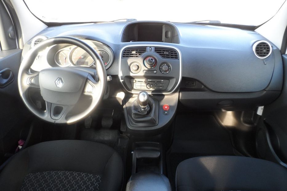 Продам Renault Kangoo пасс. 2015 года в Днепре