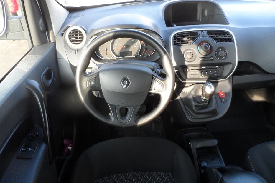 Продам Renault Kangoo пасс. 2015 года в Днепре