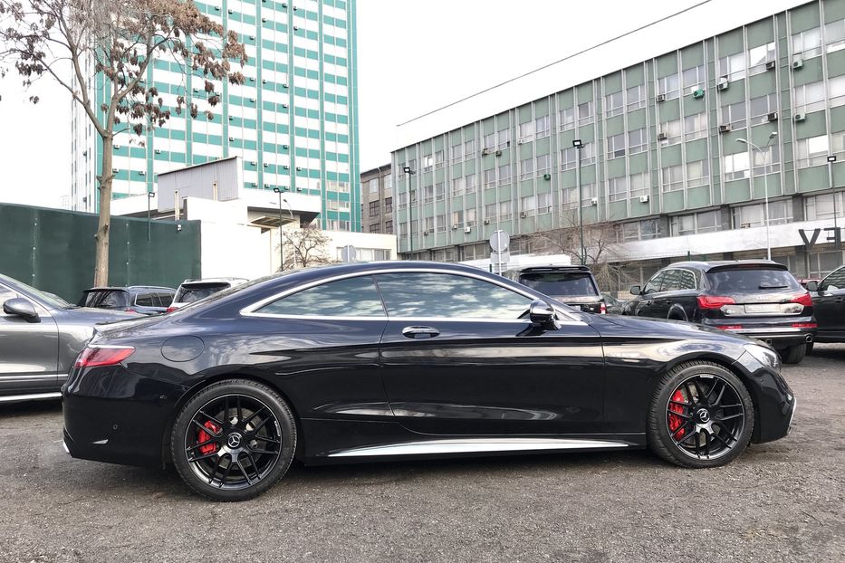 Продам Mercedes-Benz S-Class 63 AMG 4MATIC+ Coupe 2018 года в Киеве