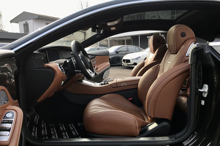 Продам Mercedes-Benz S-Class 63 AMG 4MATIC+ Coupe 2018 года в Киеве