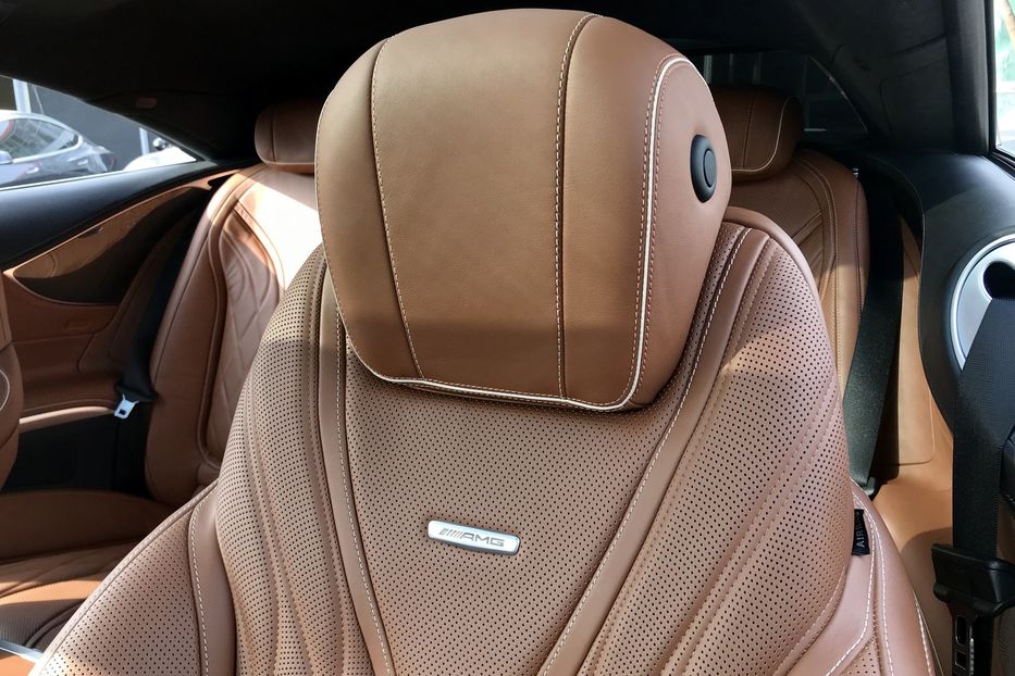 Продам Mercedes-Benz S-Class 63 AMG 4MATIC+ Coupe 2018 года в Киеве