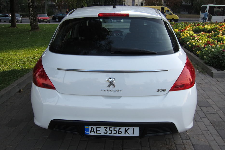 Продам Peugeot 308 2012 года в Днепре