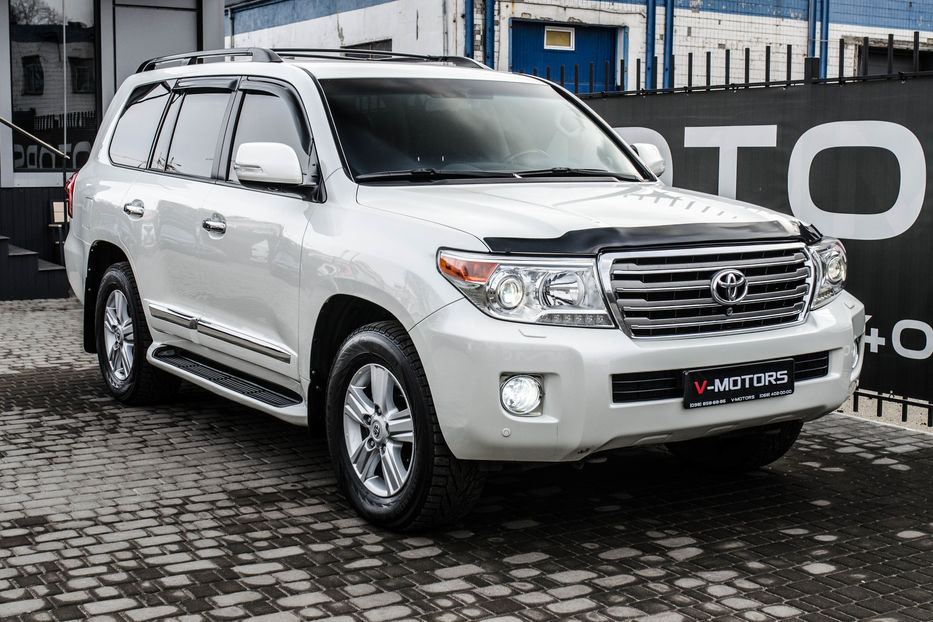 Продам Toyota Land Cruiser 200 4.5D Premium 2014 года в Киеве