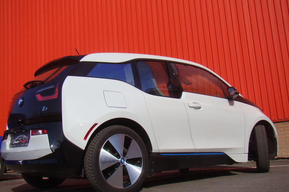 Продам BMW I3 ЭЛЕКТРИЧКА 2016 года в Одессе