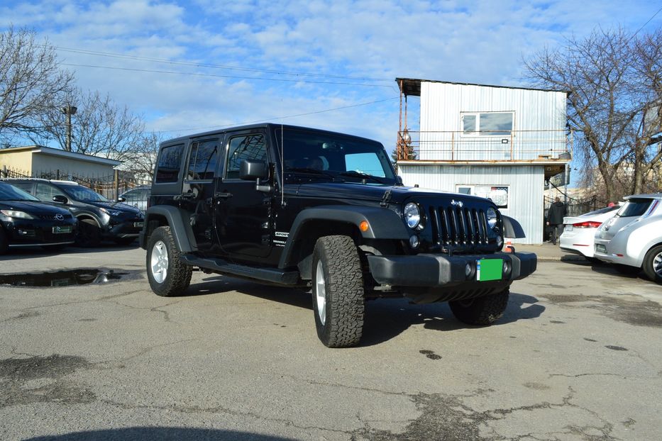 Продам Jeep Wrangler UNLIMITED SPORT 2017 года в Одессе