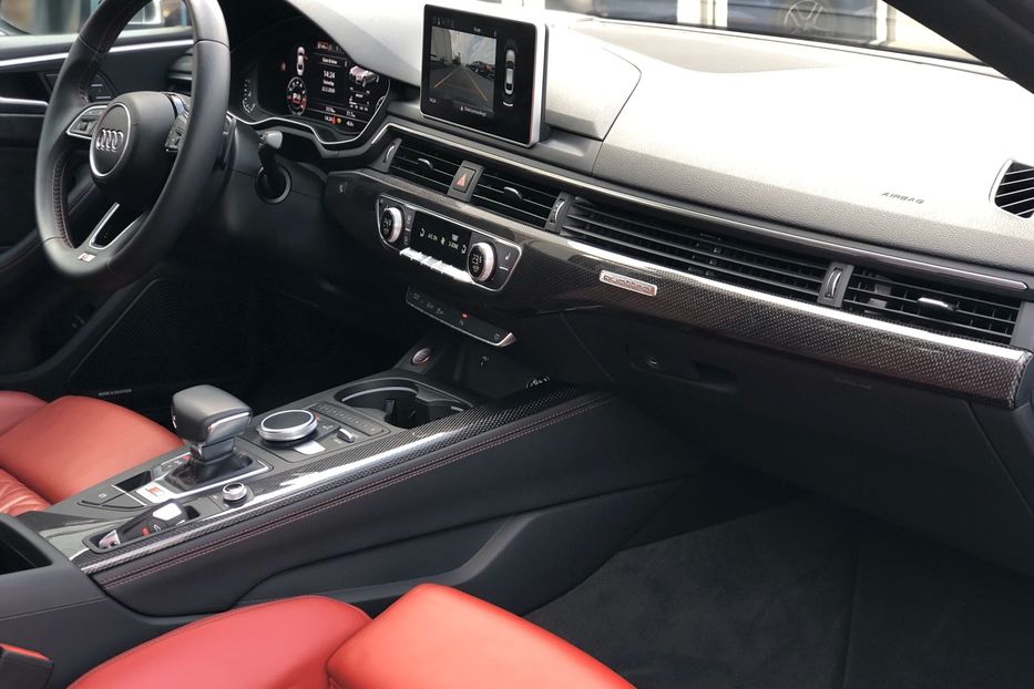 Продам Audi S5 Coupe 2018 года в Киеве