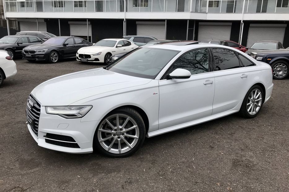 Продам Audi A6 2.0 TDI Quattro Официал 2016 года в Киеве