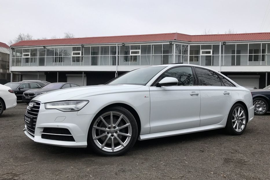 Продам Audi A6 2.0 TDI Quattro Официал 2016 года в Киеве