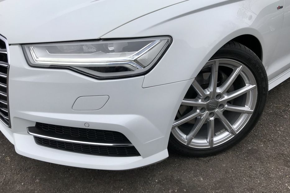 Продам Audi A6 2.0 TDI Quattro Официал 2016 года в Киеве