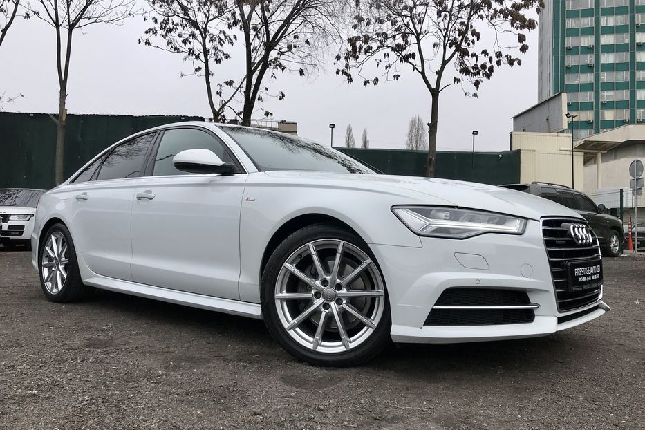 Продам Audi A6 2.0 TDI Quattro Официал 2016 года в Киеве