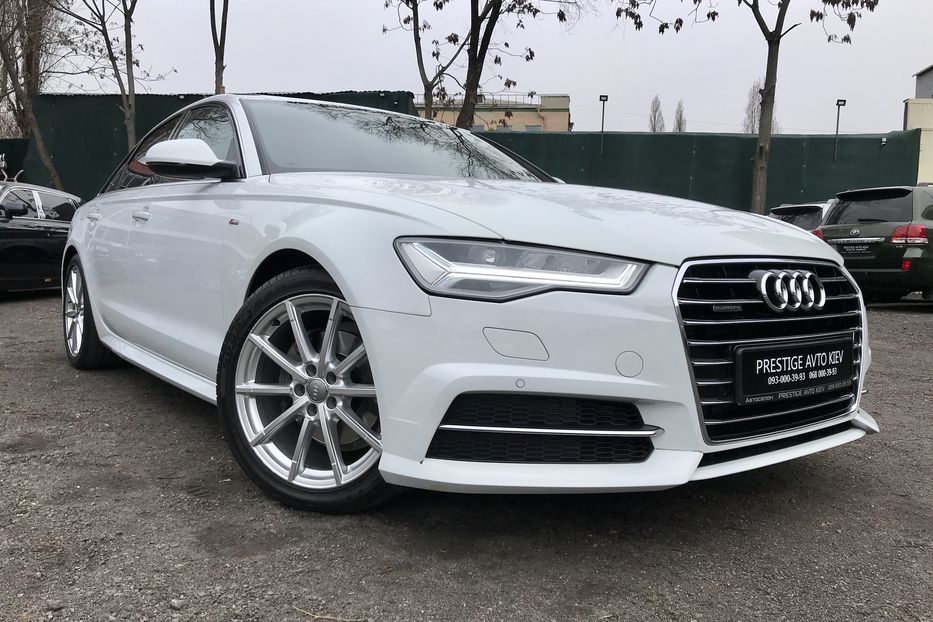 Продам Audi A6 2.0 TDI Quattro Официал 2016 года в Киеве