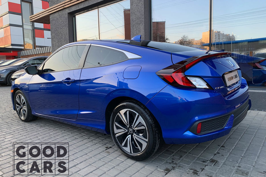 Продам Honda Civic 1.5T VTEC CVT Sport 2017 года в Одессе