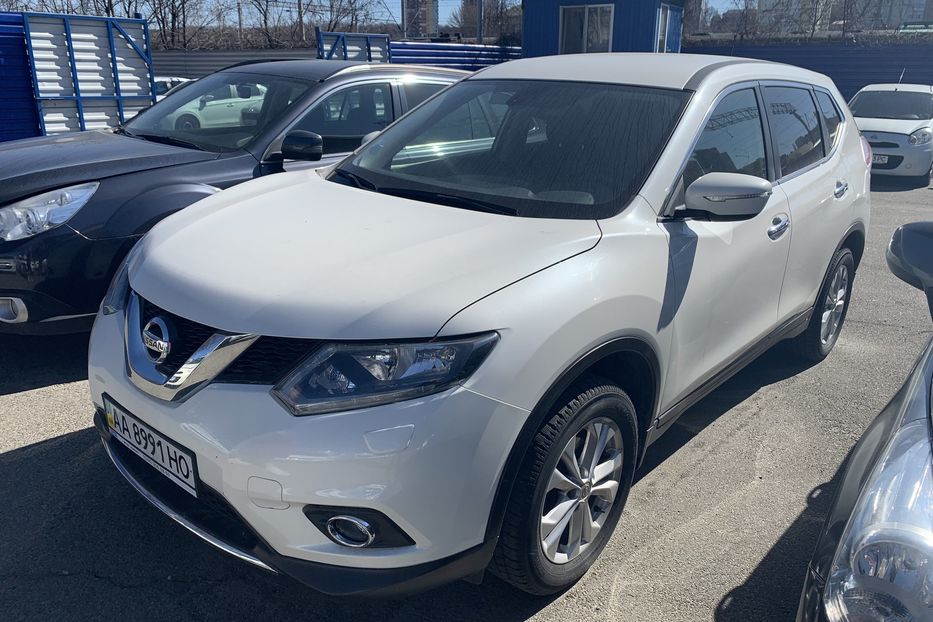 Продам Nissan X-Trail 2015 года в Киеве