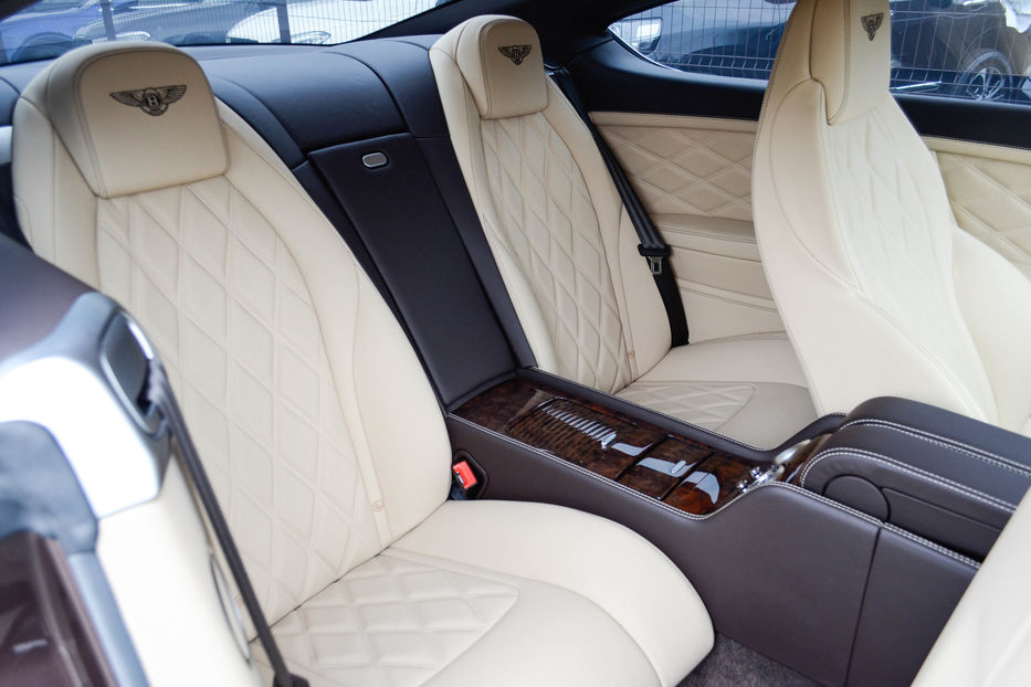 Продам Bentley Continental GT V8  2014 года в Киеве