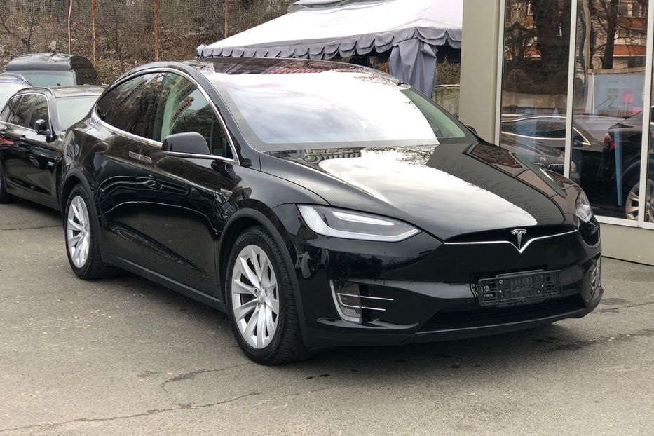 Продам Tesla Model X 90 D 2016 года в Киеве