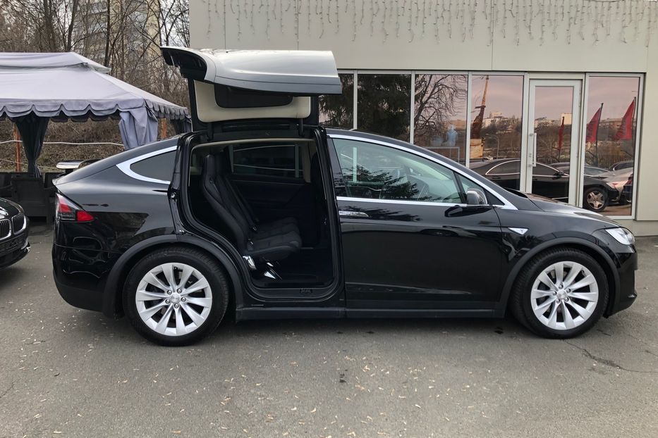 Продам Tesla Model X 90 D 2016 года в Киеве