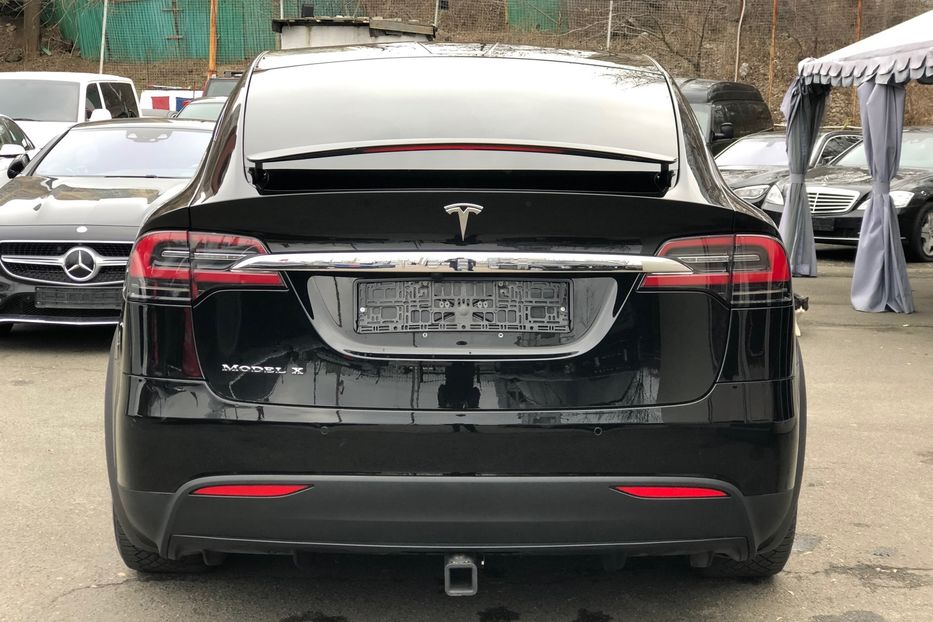 Продам Tesla Model X 90 D 2016 года в Киеве