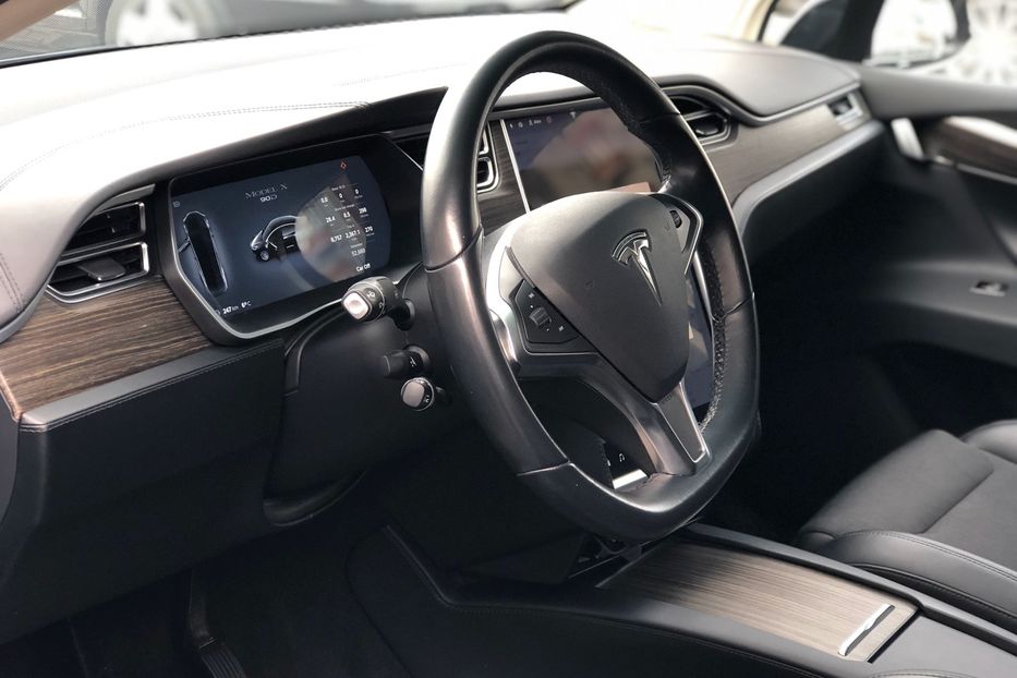 Продам Tesla Model X 90 D 2016 года в Киеве