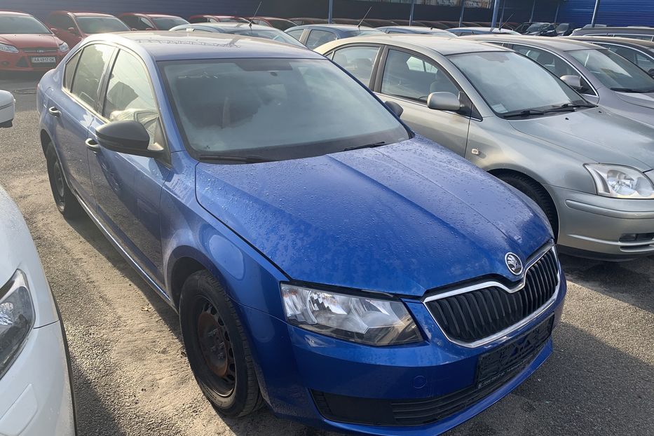 Продам Skoda Octavia A7 2013 года в Киеве