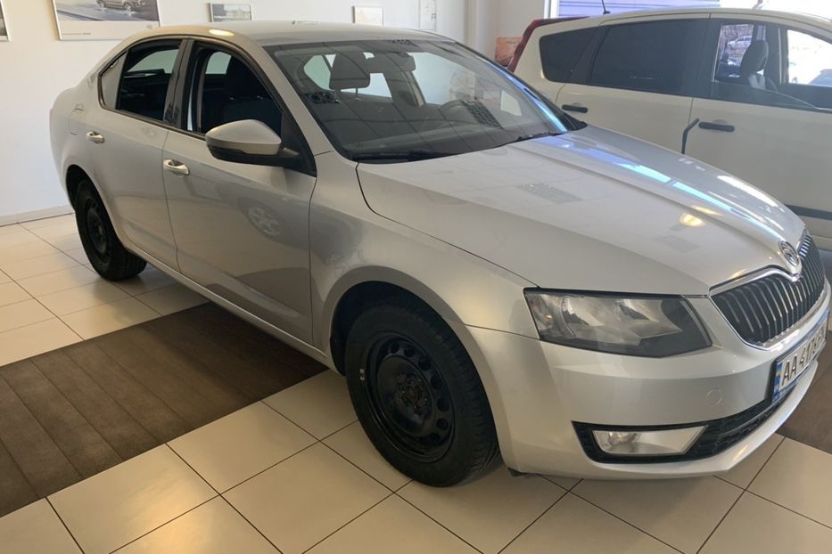 Продам Skoda Octavia A7 2013 года в Киеве