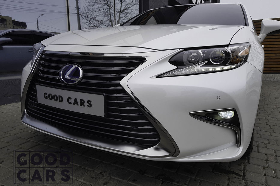 Продам Lexus ES 300 2016 года в Одессе