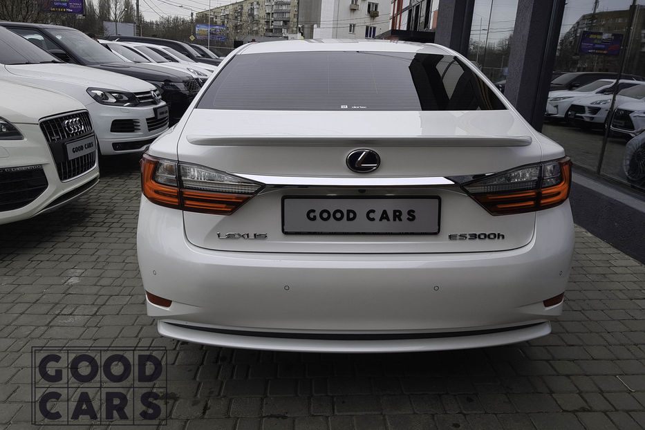 Продам Lexus ES 300 2016 года в Одессе