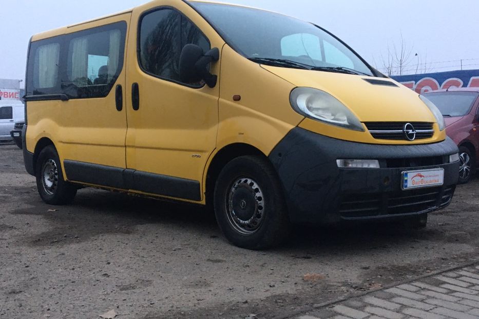 Продам Opel Vivaro пасс. 2004 года в Николаеве