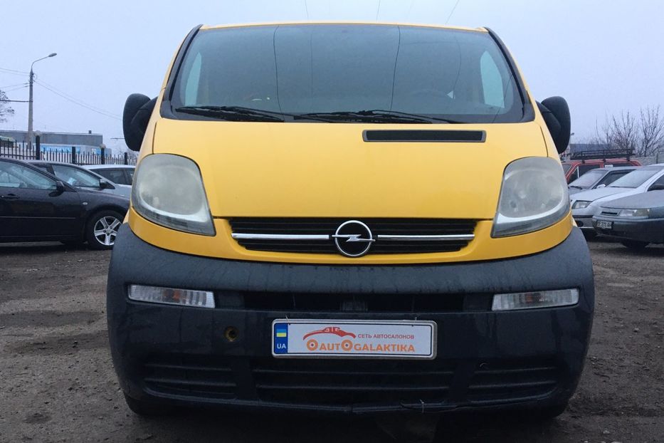 Продам Opel Vivaro пасс. 2004 года в Николаеве