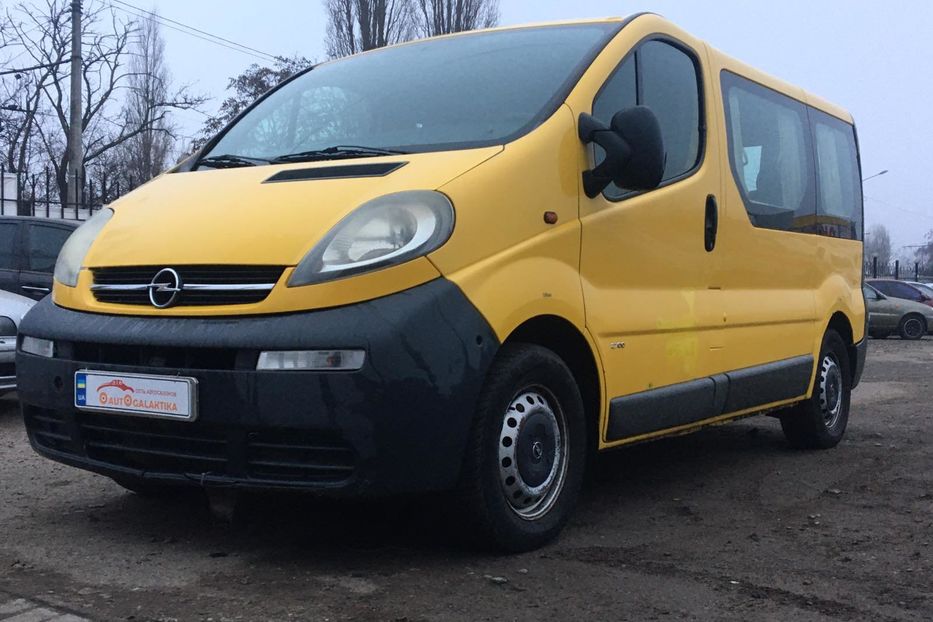 Продам Opel Vivaro пасс. 2004 года в Николаеве