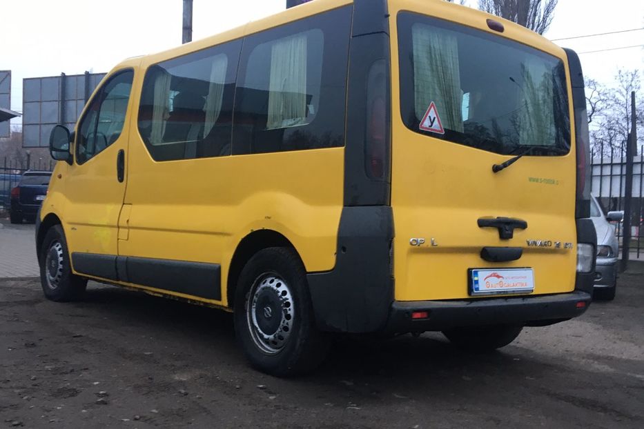 Продам Opel Vivaro пасс. 2004 года в Николаеве