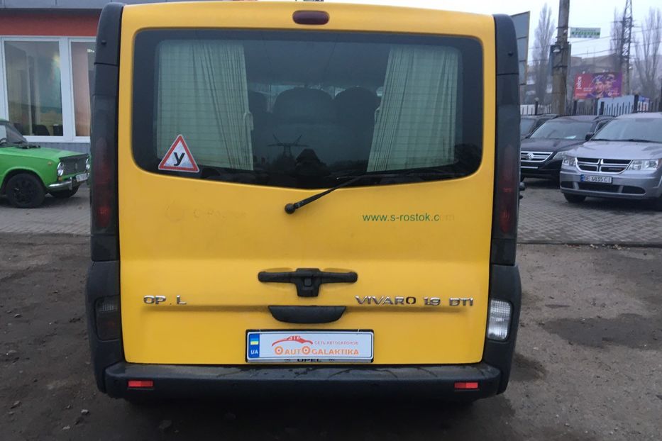 Продам Opel Vivaro пасс. 2004 года в Николаеве