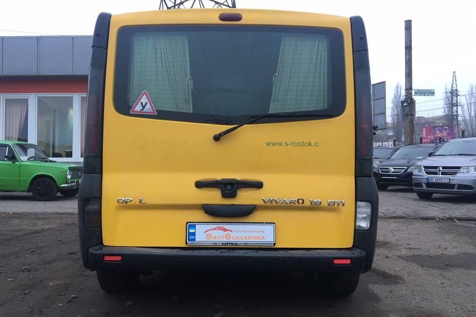 Продам Opel Vivaro пасс. 2004 года в Николаеве