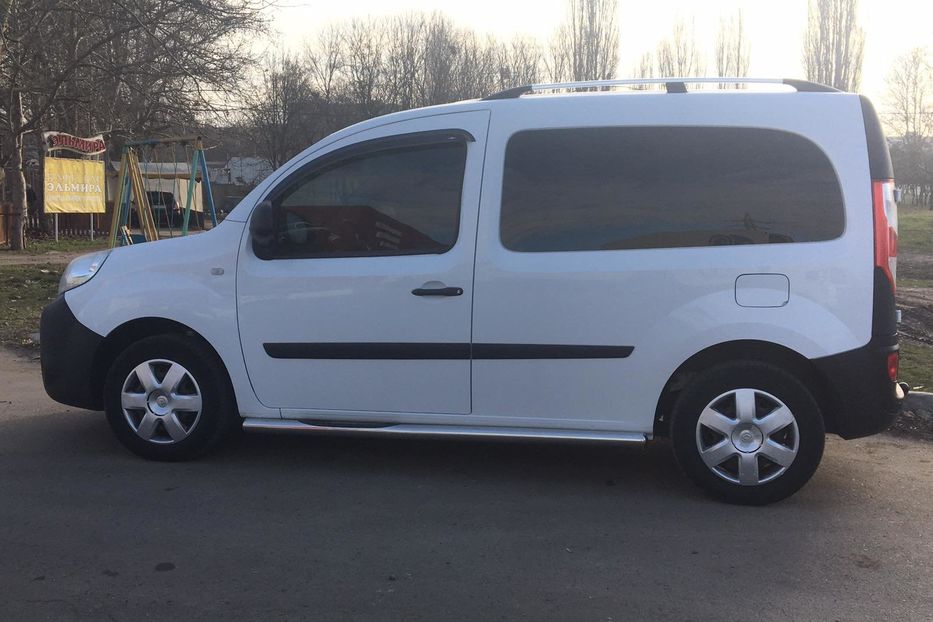 Продам Renault Kangoo пасс. 2013 года в Николаеве