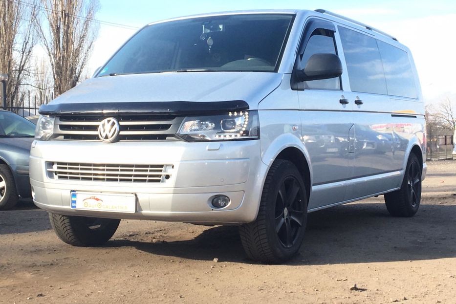 Продам Volkswagen T5 (Transporter) пасс. 2014 года в Николаеве