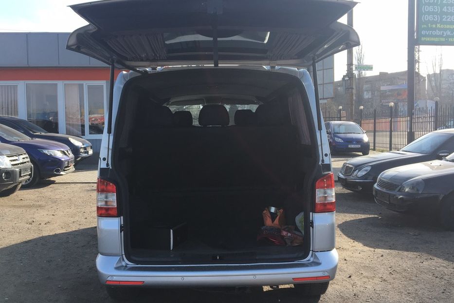 Продам Volkswagen T5 (Transporter) пасс. 2014 года в Николаеве