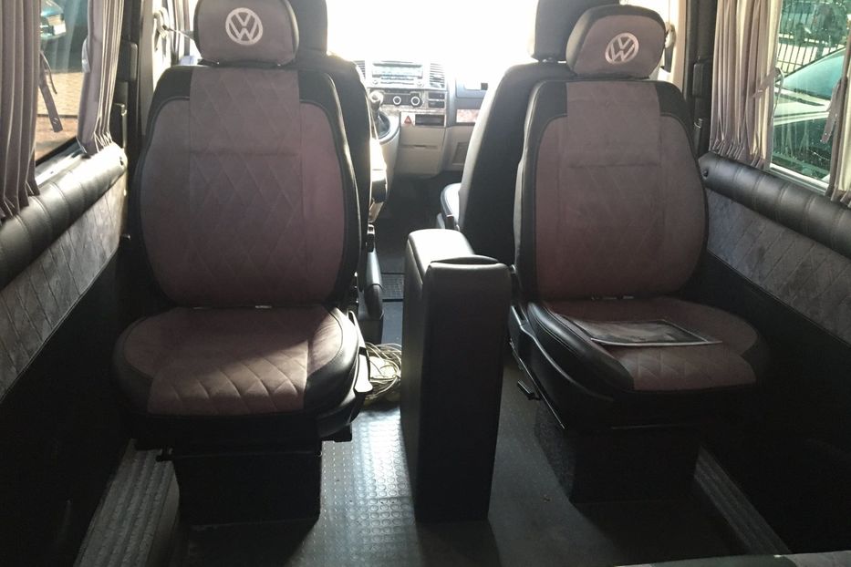 Продам Volkswagen T5 (Transporter) пасс. 2014 года в Николаеве