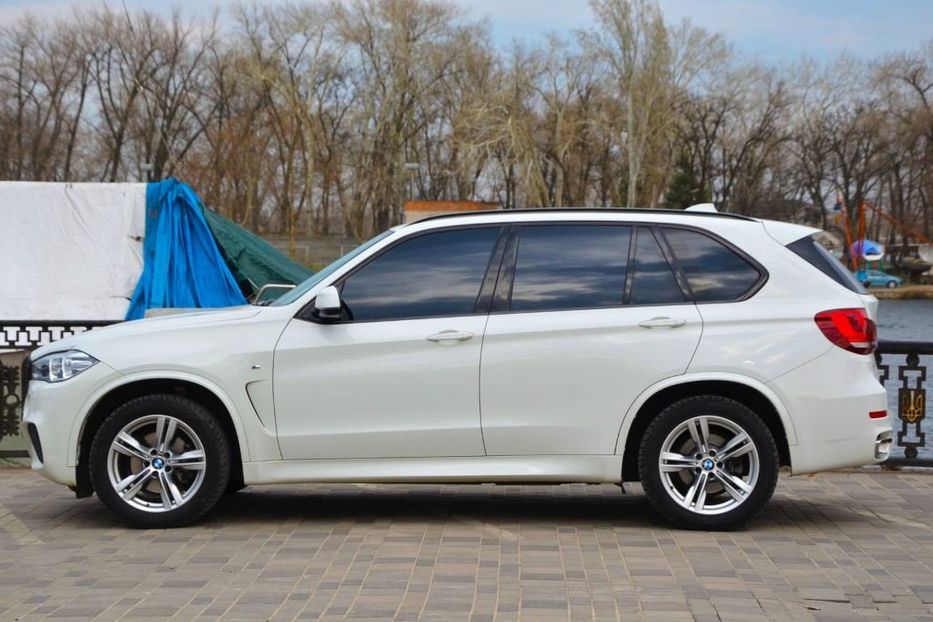 Продам BMW X5 2017 года в Днепре