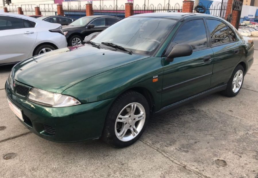 Продам Mitsubishi Carisma 1998 года в Одессе