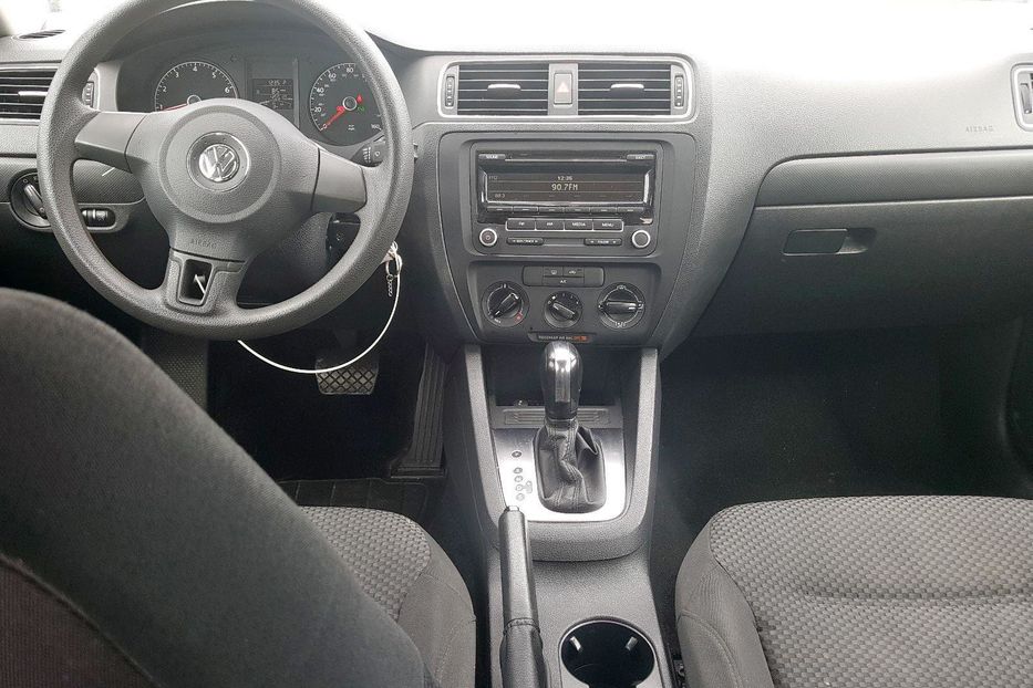 Продам Volkswagen Jetta S 2013 года в Одессе