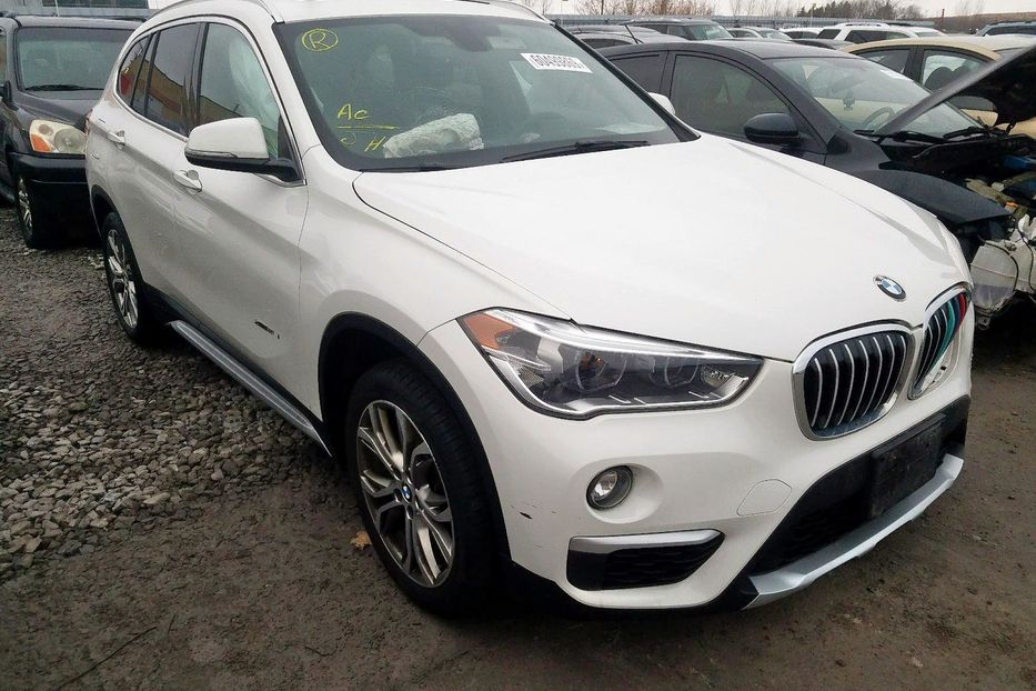 Продам BMW X1 XDRIVE 28i 2017 года в Одессе