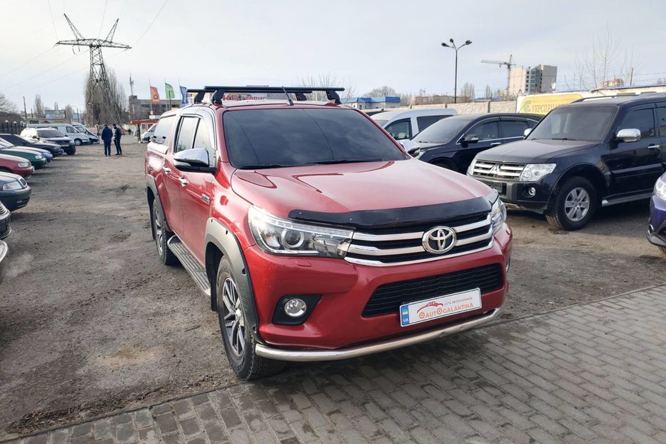 Продам Toyota Hilux 2016 года в Николаеве