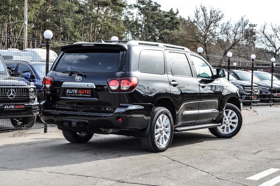 Продам Toyota Sequoia Platinum Official 2018 года в Киеве